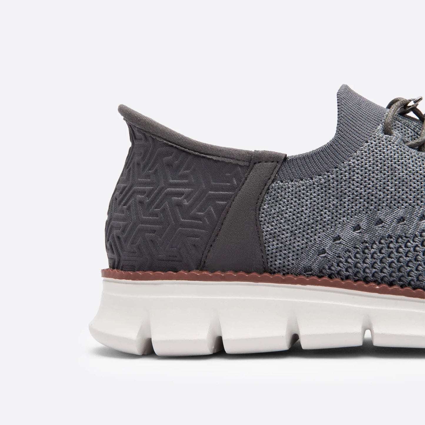 ARIUS™ CASUAL OXFORD SNEAKER
