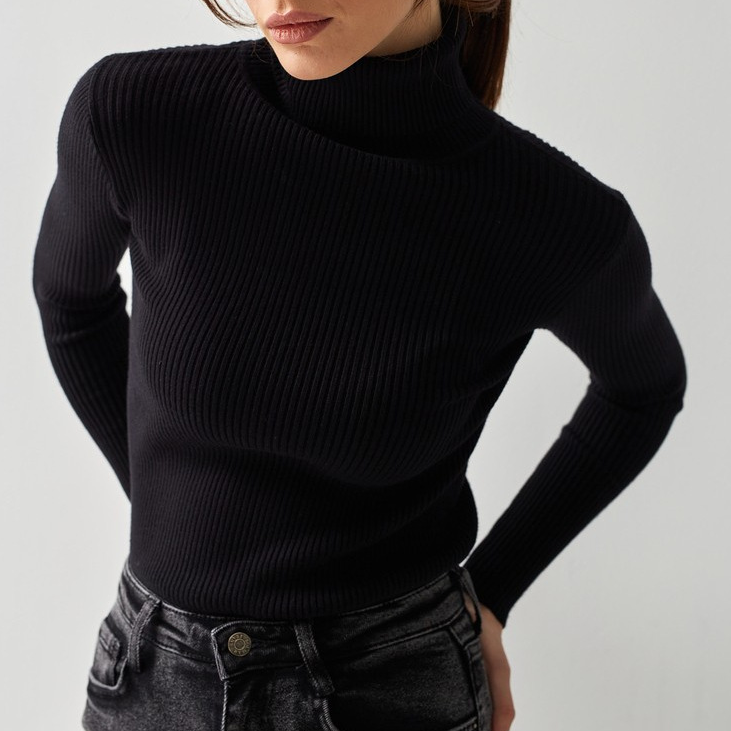 CHÉRIE KNITTED TURTLENECK SWEATER