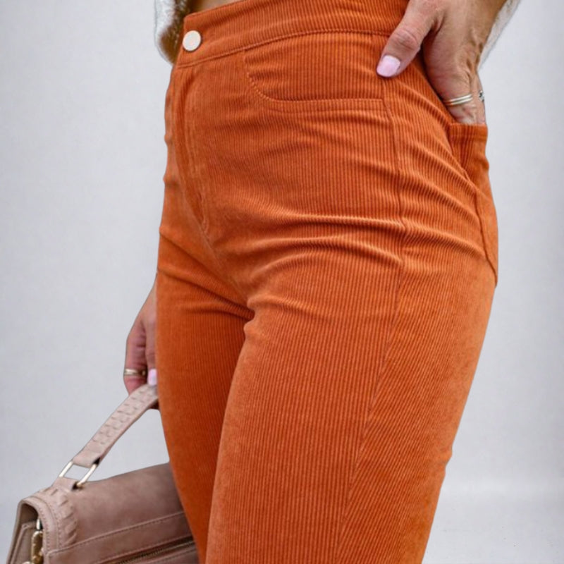 L'ATERIBÉLLE CURVE-FIT BELLBOTTOMS