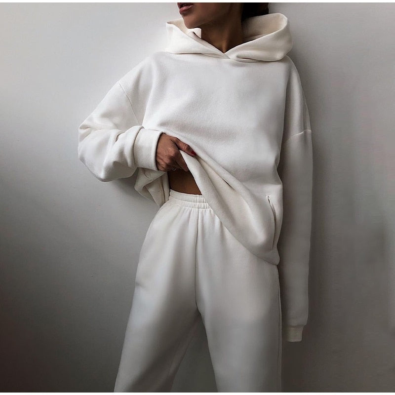 ÉCLARANTE LOUNGE COUTURE SWEATER SET