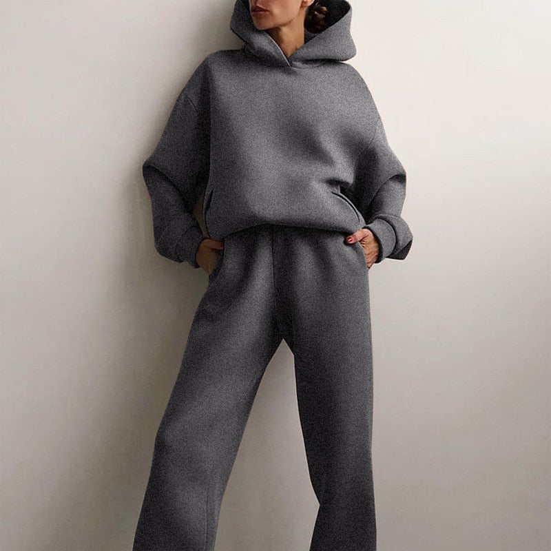 ÉCLARANTE LOUNGE COUTURE SWEATER SET