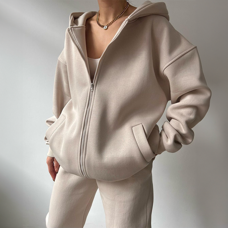 CLÉMENCE 2-PIECE TRACKSUIT BY LILIAN-THOURAM™