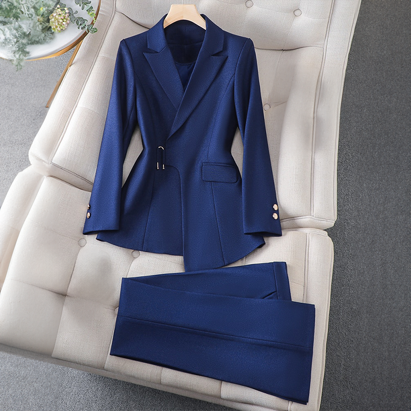 L'AURABLEND™ ELEGANT BLAZER SET