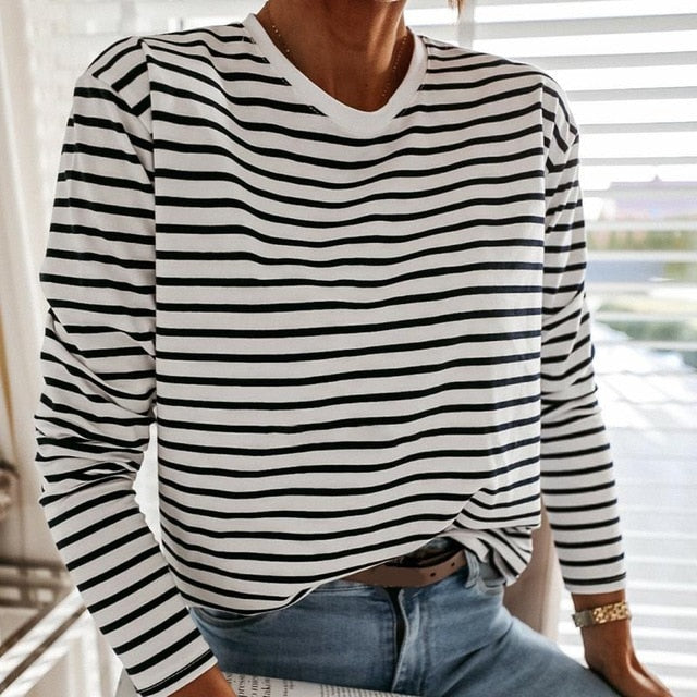 SCARLETT ELEGANT STRIPED SHIRT