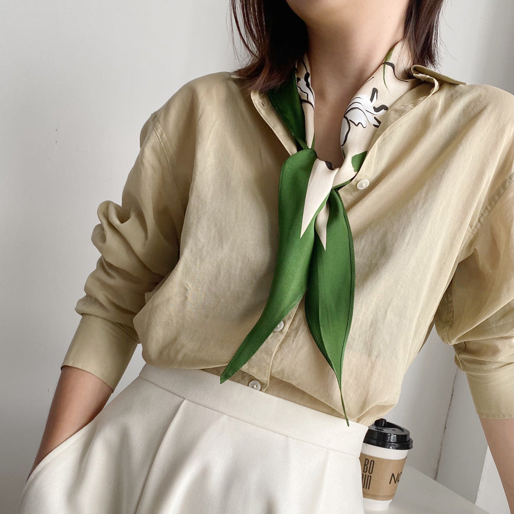 L'ÉCLAT LOTUS™ Mulberry Satin Scarf