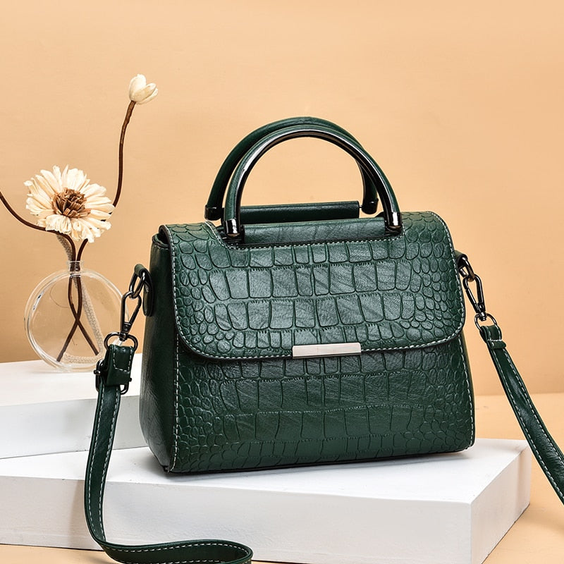 Emmeline Classic Shoulder Bag