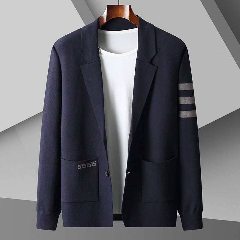 REMY-DOÎR 100% VIRGIN WOOL CARDIGAN