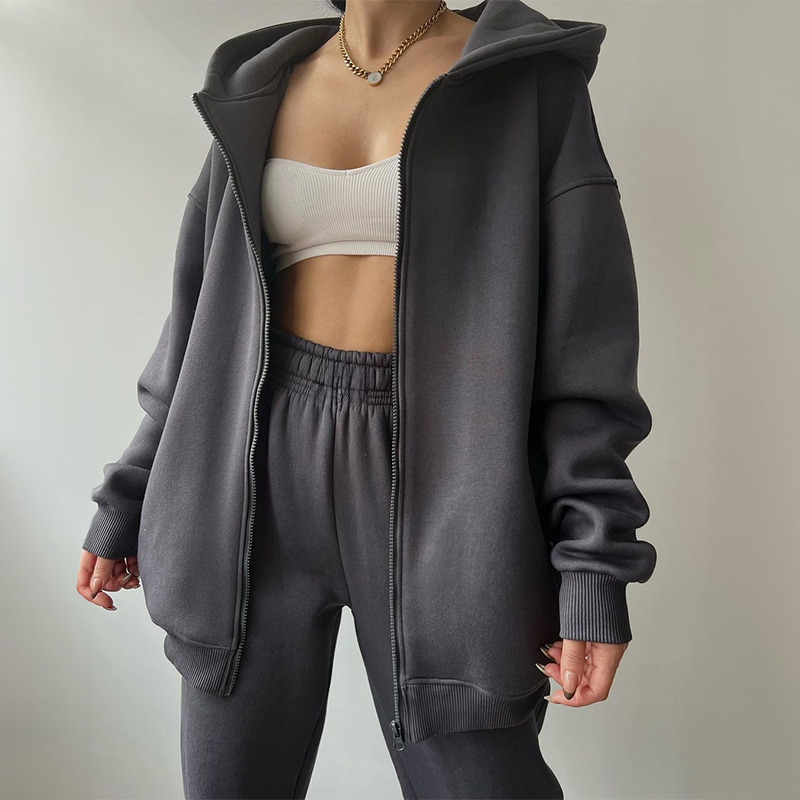CLÉMENCE 2-PIECE TRACKSUIT BY LILIAN-THOURAM™