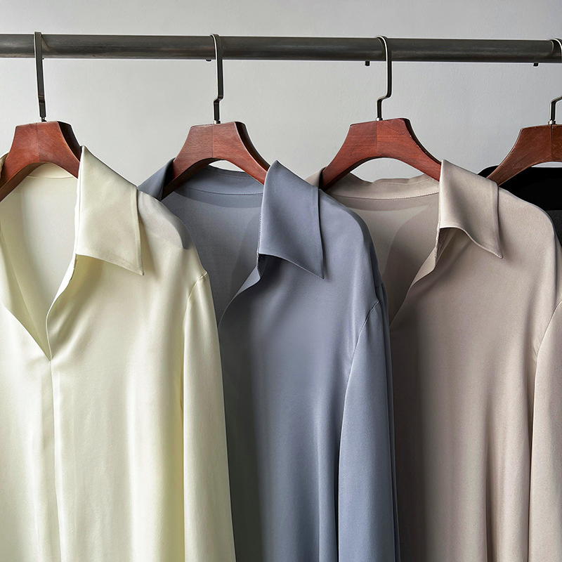 CALISTA LOTUS™ SILK BLOUSE