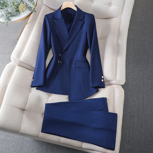 L'AURABLEND™ ELEGANT BLAZER SET
