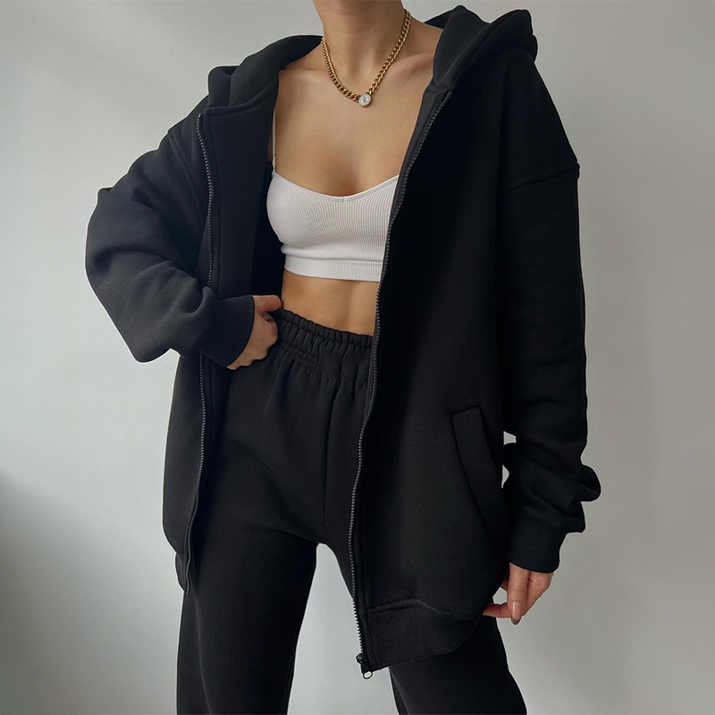 CLÉMENCE 2-PIECE TRACKSUIT BY LILIAN-THOURAM™