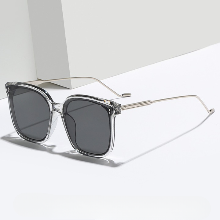 Luxury Retro Sunglasses